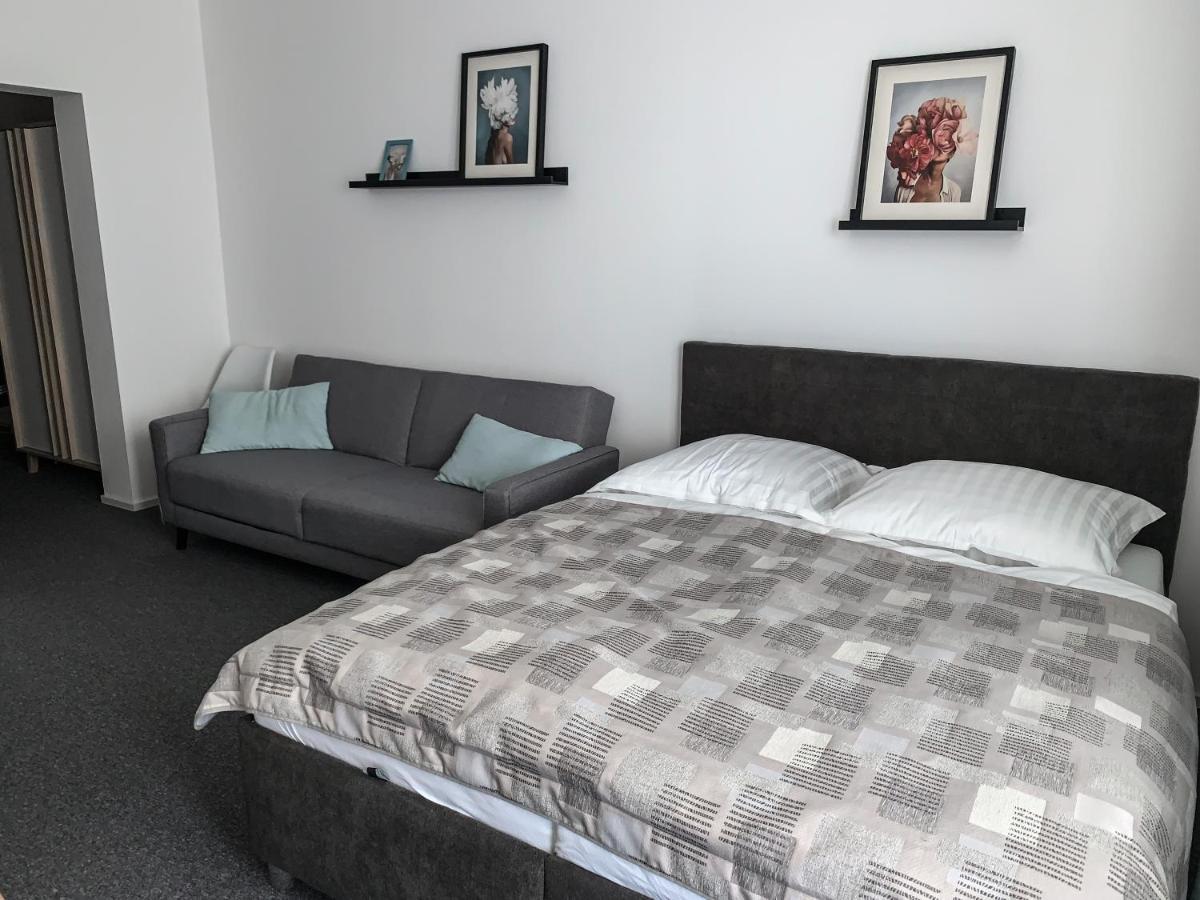 Apartman J&J Bešeňová Exteriör bild